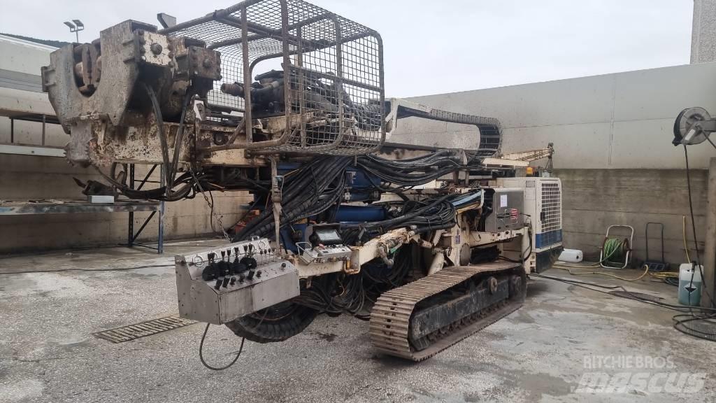 Soilmec SM14 打樁機