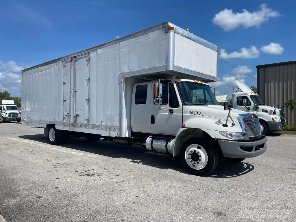 International 4300 貨箱式卡車
