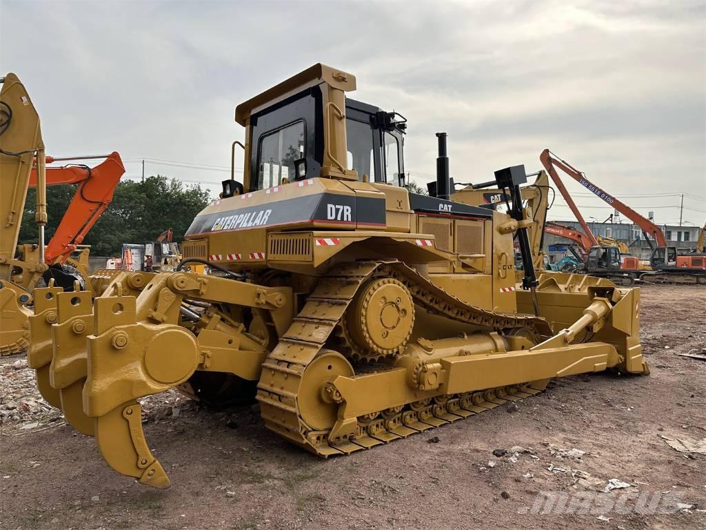 CAT D7R 履帶推土機