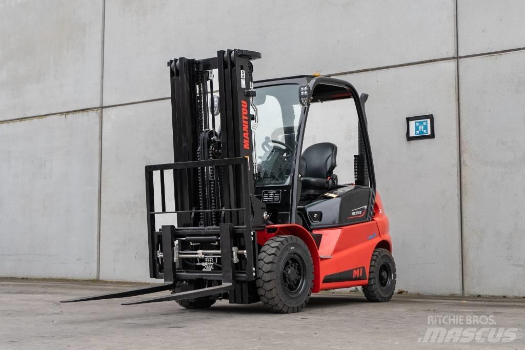 Manitou MI 25 D 柴油卡車