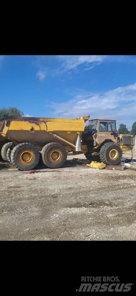 Volvo A25C 鉸接式起吊車