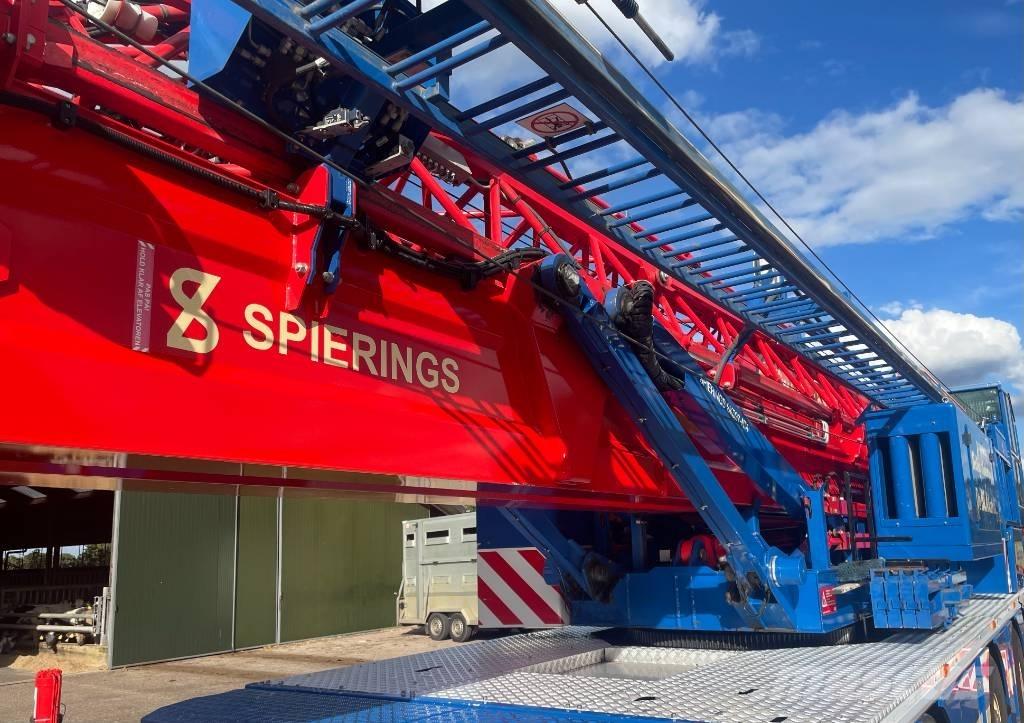 Spierings SK 597 AT4 全路面起重機/吊車