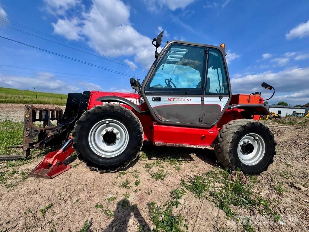 Manitou 1235 ST 伸縮臂操作車