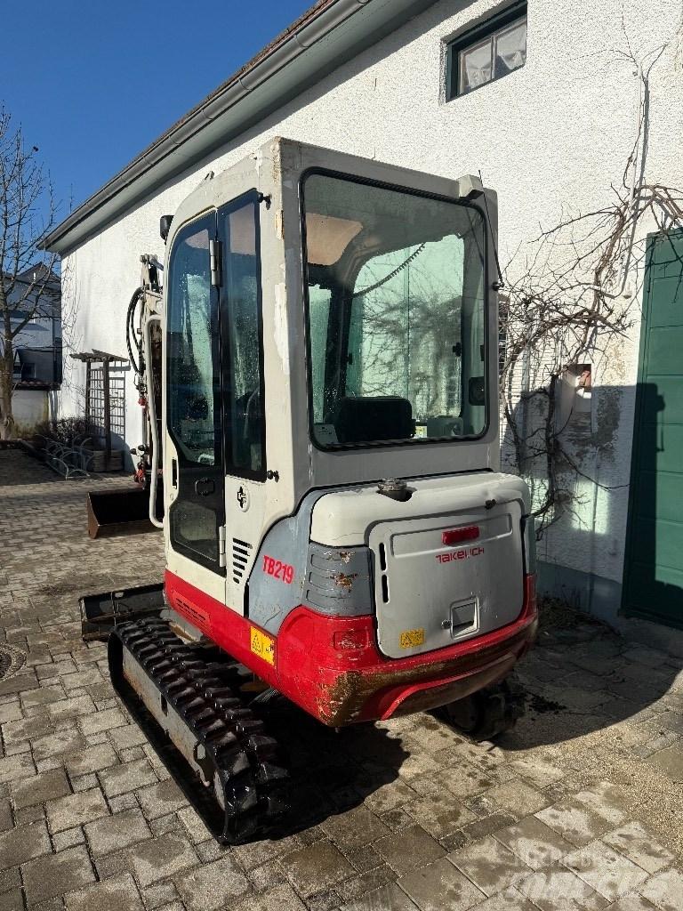 Takeuchi TB 219 小型挖土機/掘鑿機<7t(小型挖掘機)