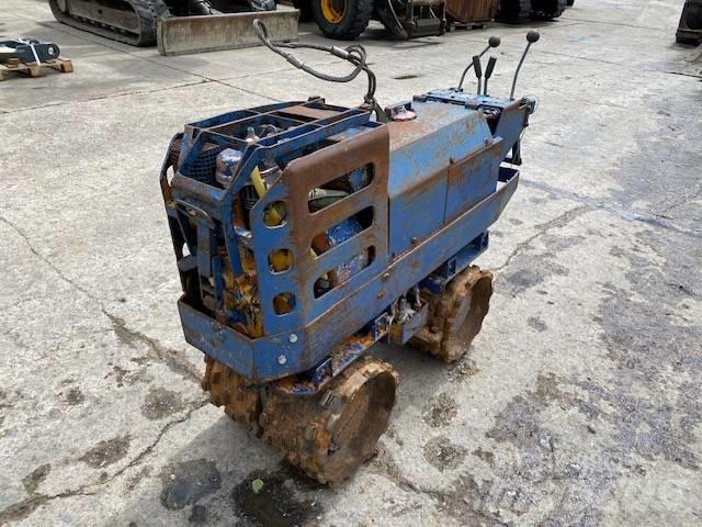 Rammax RW700 土壤壓實機