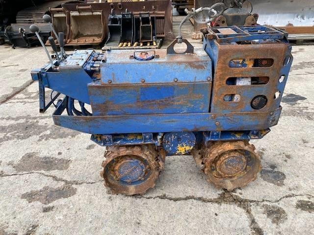 Rammax RW700 土壤壓實機