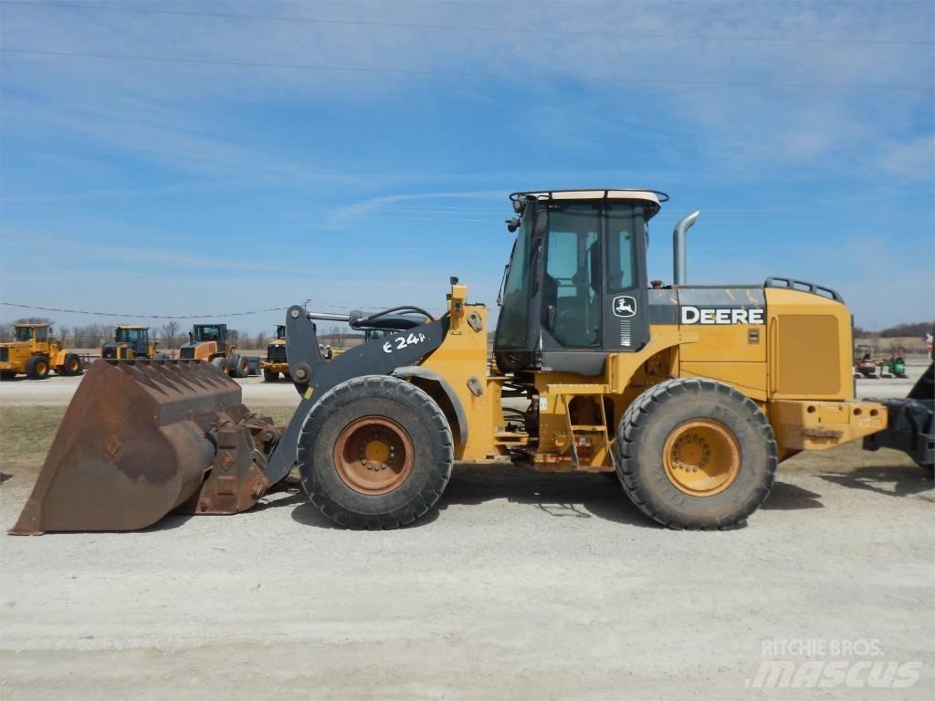 John Deere 624K 輪胎式裝載機