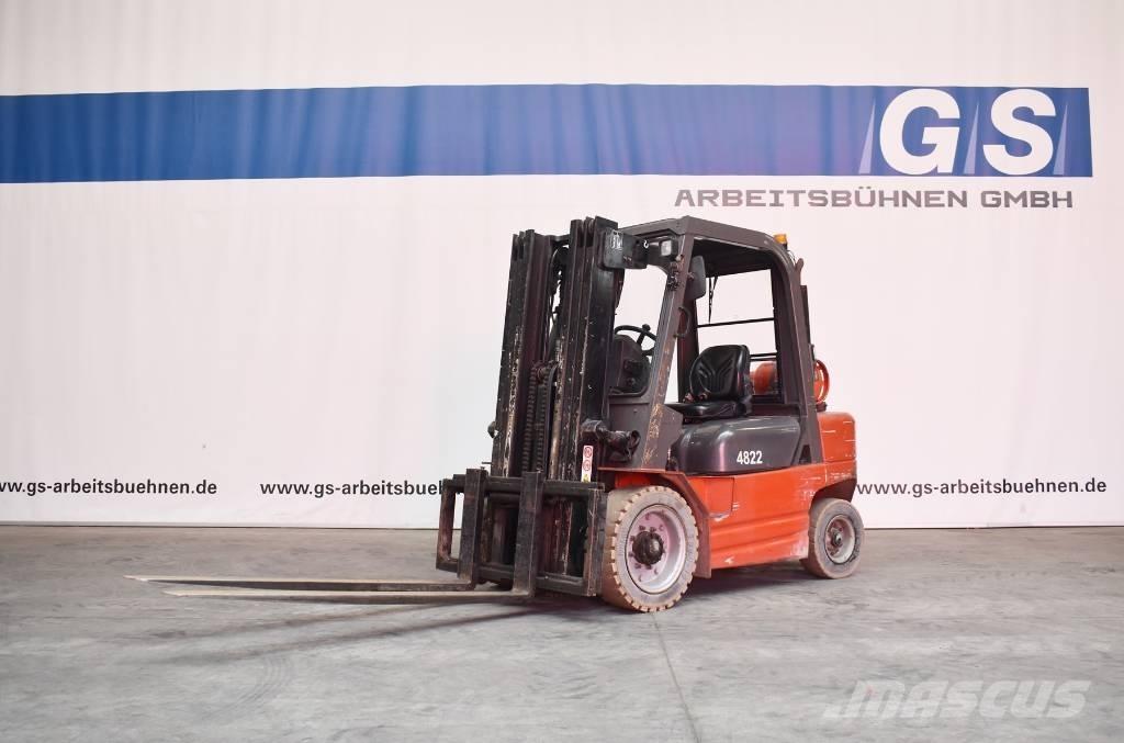 Manitou CG 30 P 液化石油氣LPG卡車