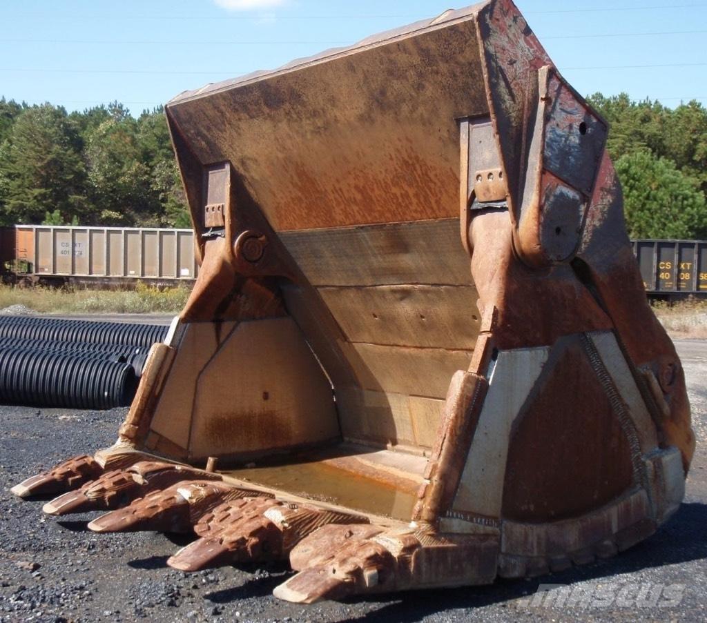 Komatsu EX 3600-7B 正鏟挖土機