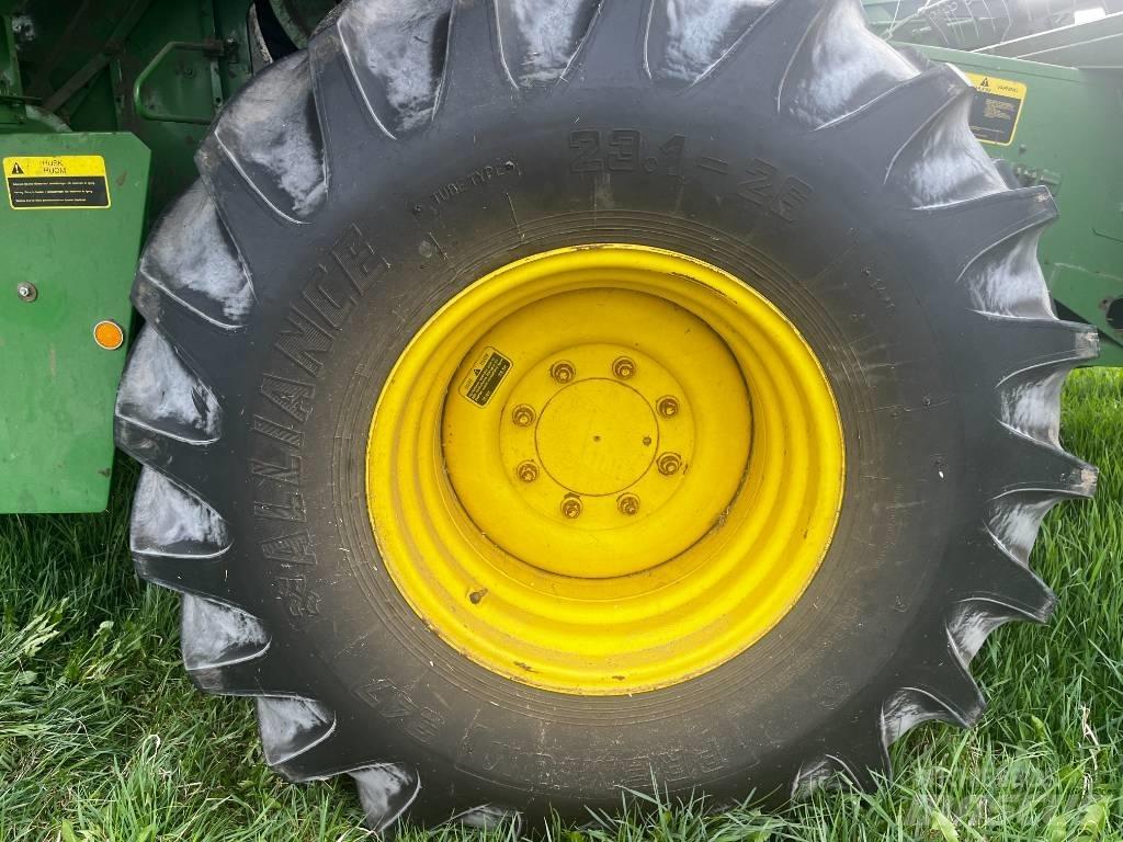John Deere 1072 聯合收穫機