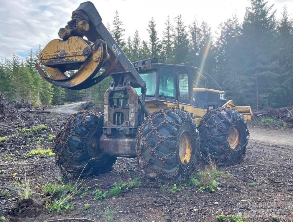 CAT 535 B 集材機
