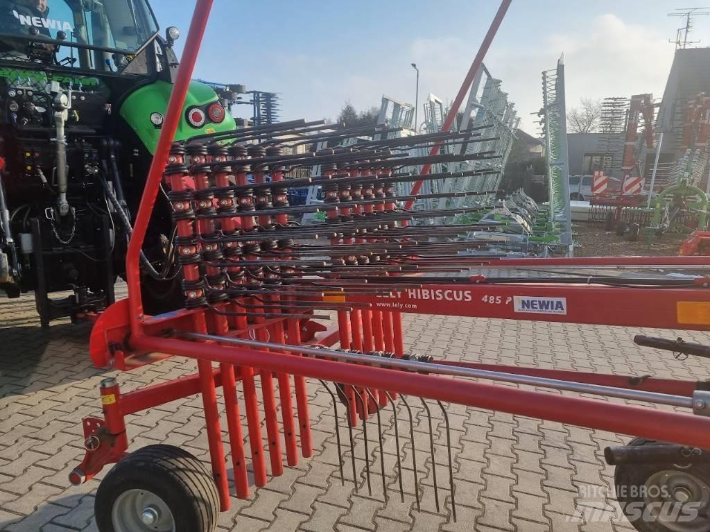 Lely Hibiscus 485 耙與翻草機