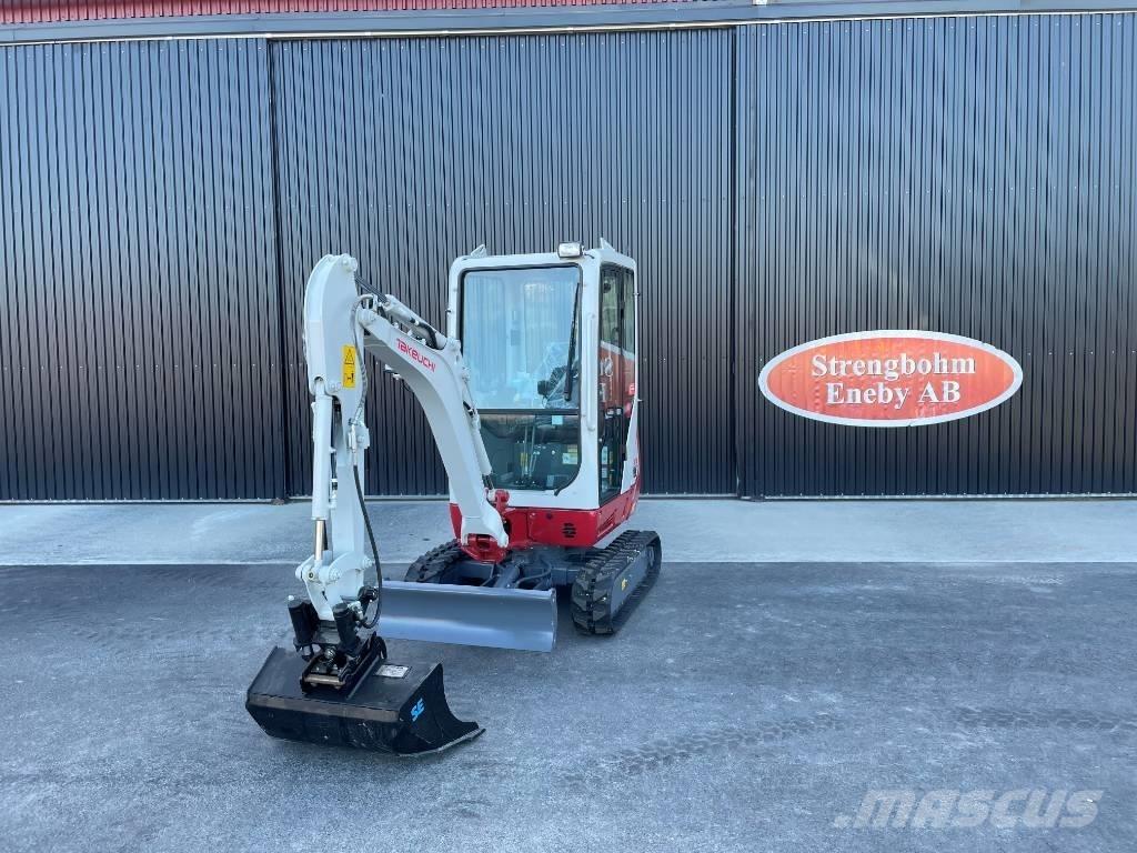 Takeuchi TB 216 小型挖土機/掘鑿機<7t(小型挖掘機)