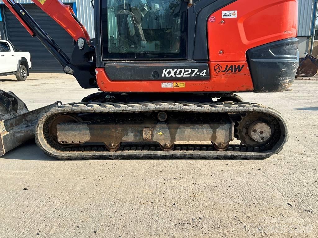 Kubota KX027-4 小型挖土機/掘鑿機<7t(小型挖掘機)