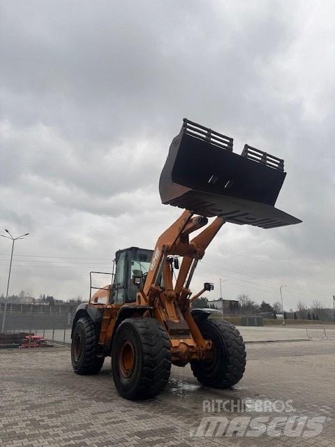CASE 921 E 輪胎式裝載機