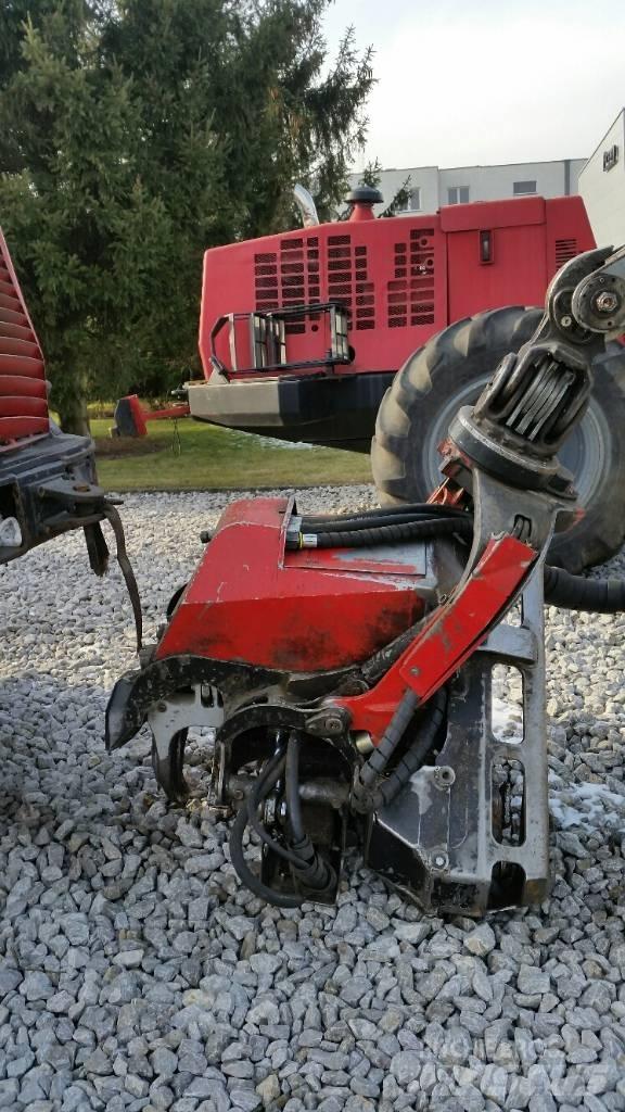 Valmet 901 收穫機
