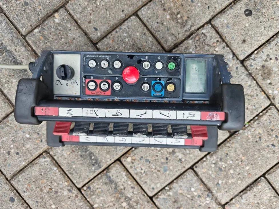 JLG X20JP 曲臂高空作業車