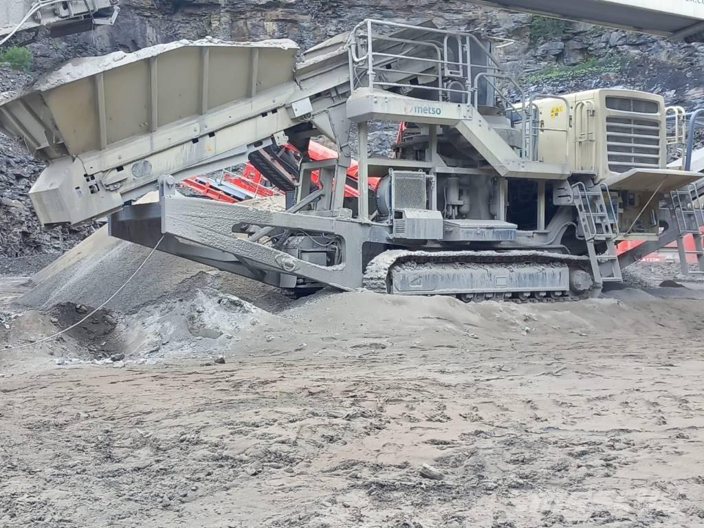 Metso LT 200 HP 移動式壓碎機