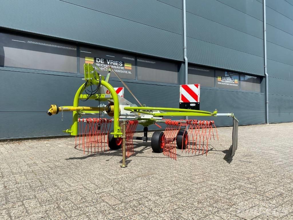 CLAAS liner 370 堆草機