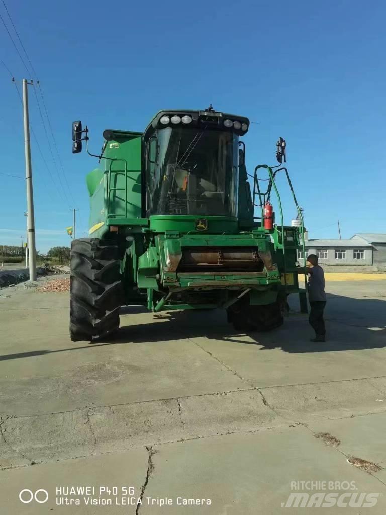 John Deere 9770 STS 聯合收穫機