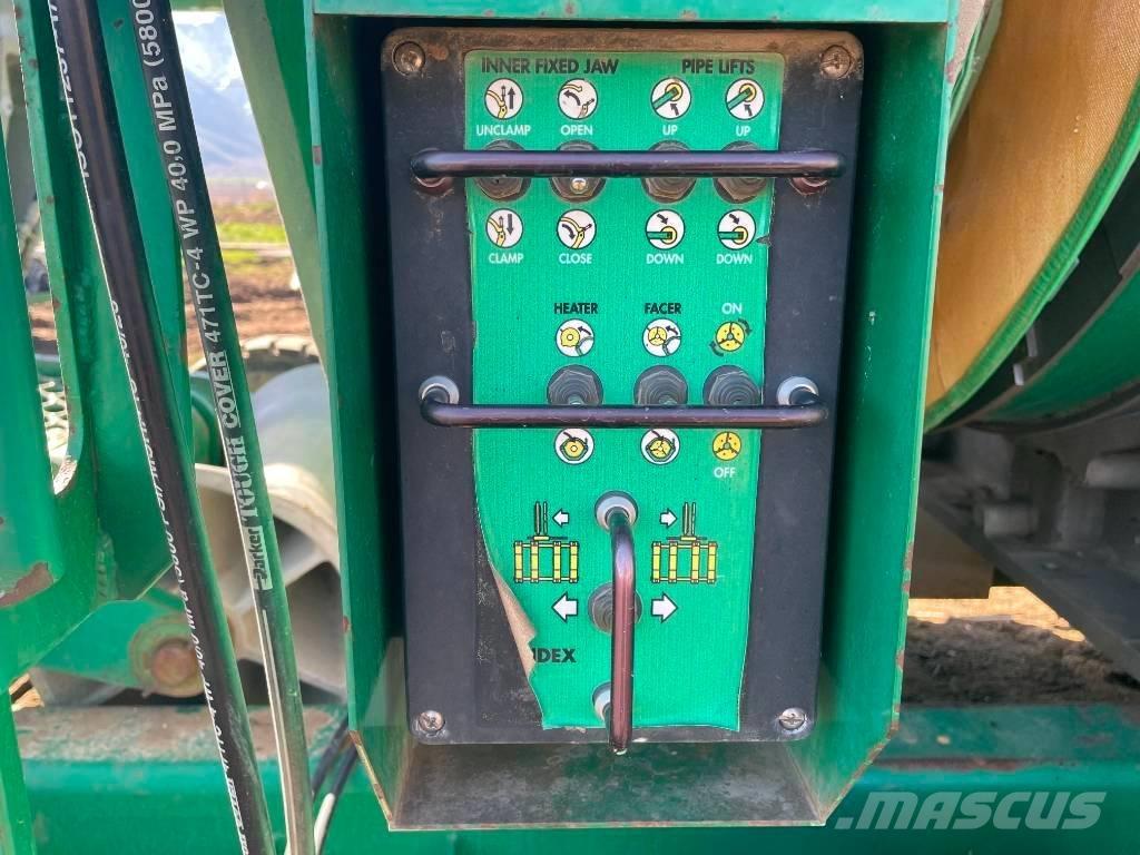 McElroy MEGAMC 1600 鋪管推土機