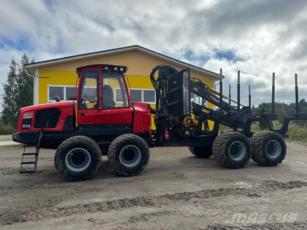 Komatsu 875 集運機