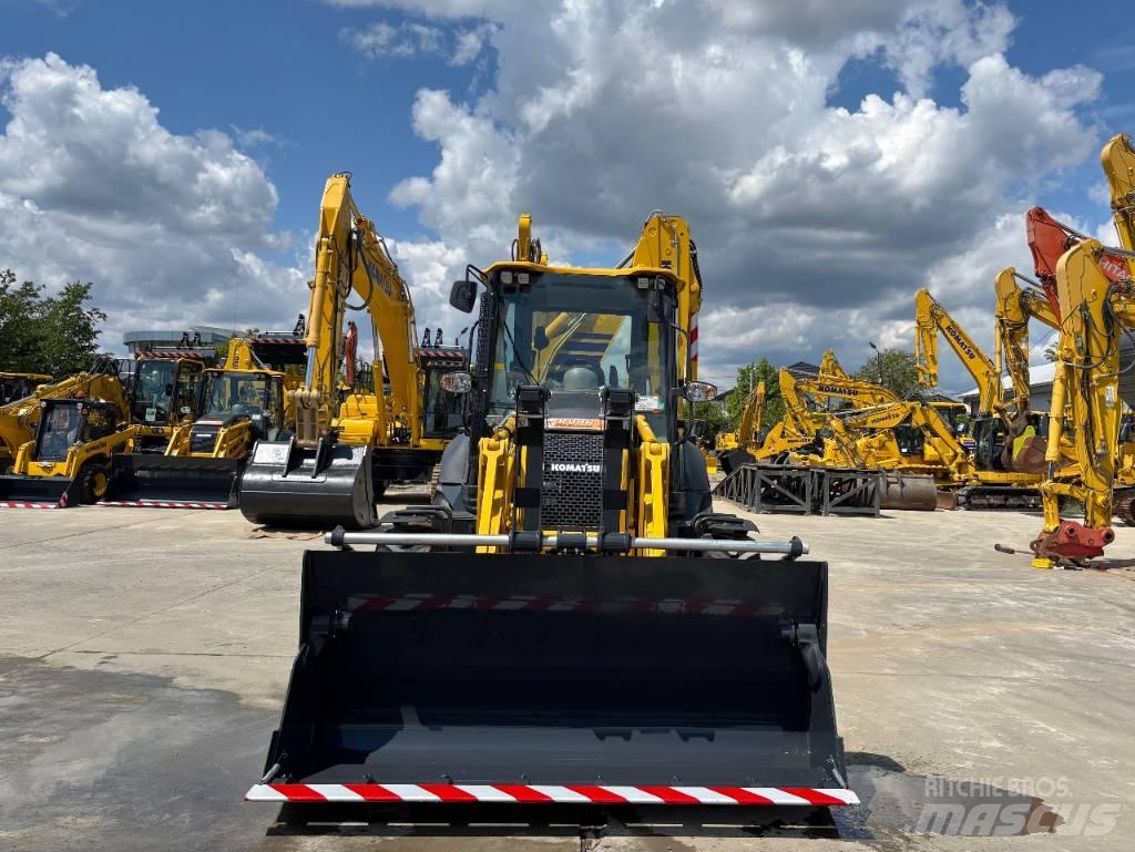 Komatsu WB93R-8E0 反鏟裝載機