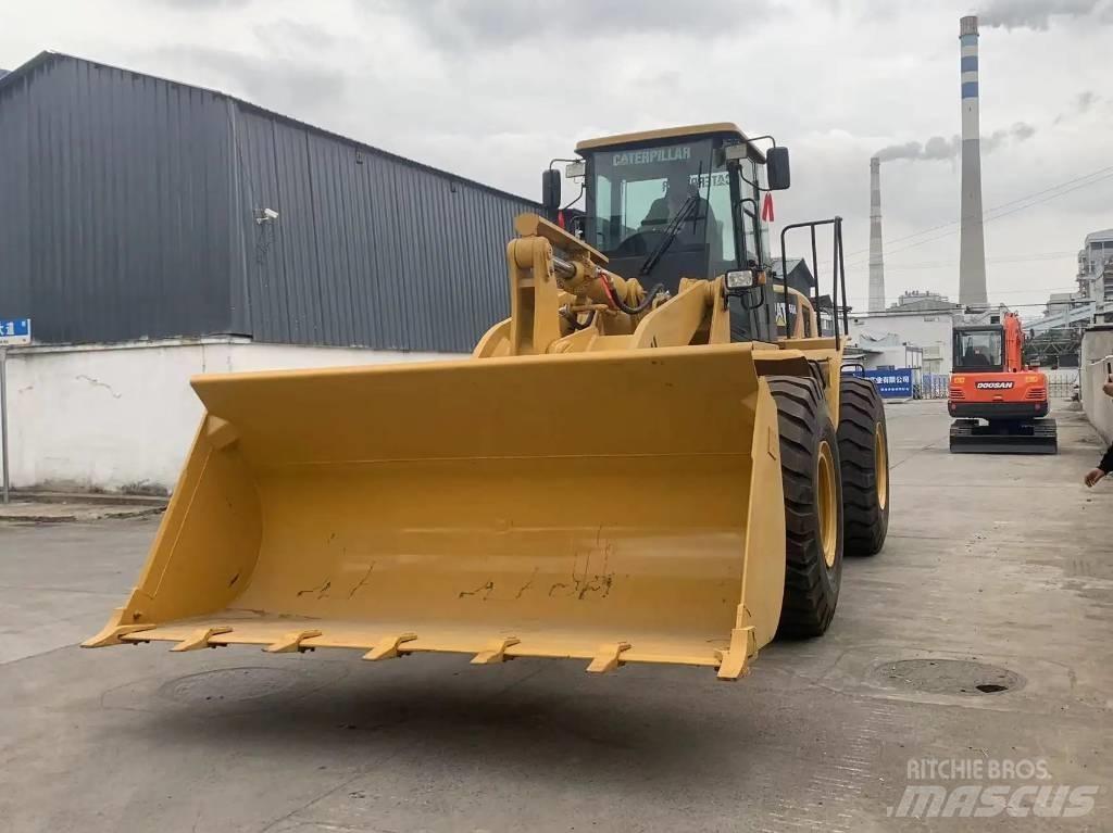 CAT 966 H 輪胎式裝載機