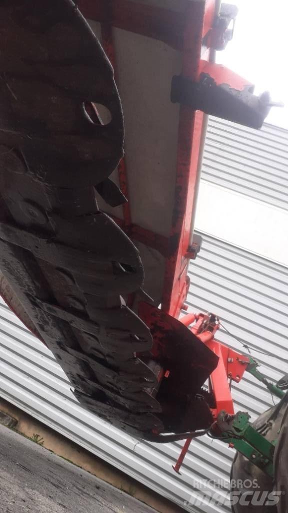 Kuhn GMD310 割草劑