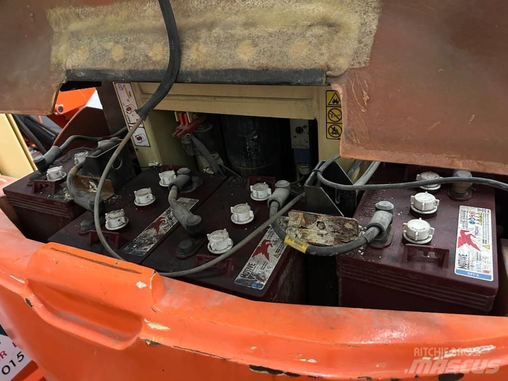 JLG Toucan 12 E 曲臂高空作業車