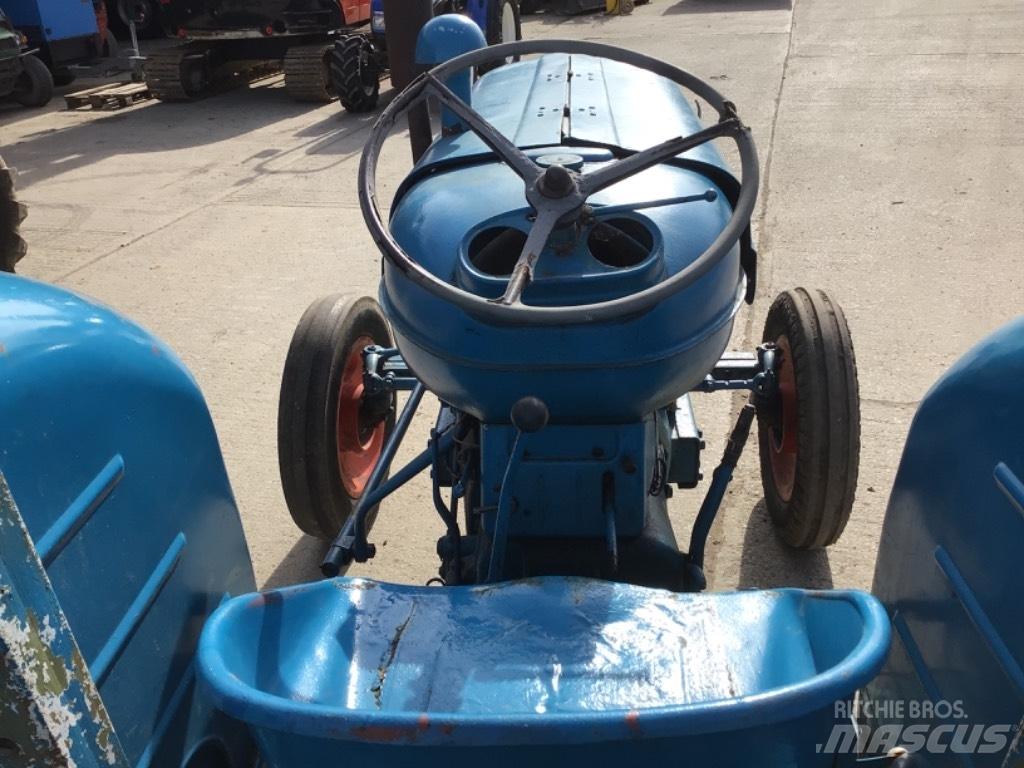 Fordson Power Major 曳引機