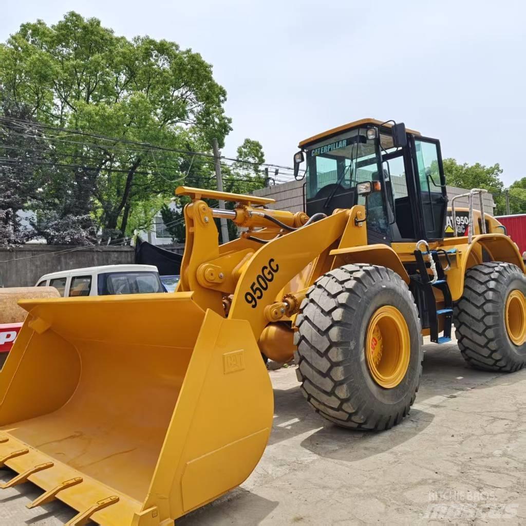 CAT 950 GC 輪胎式裝載機