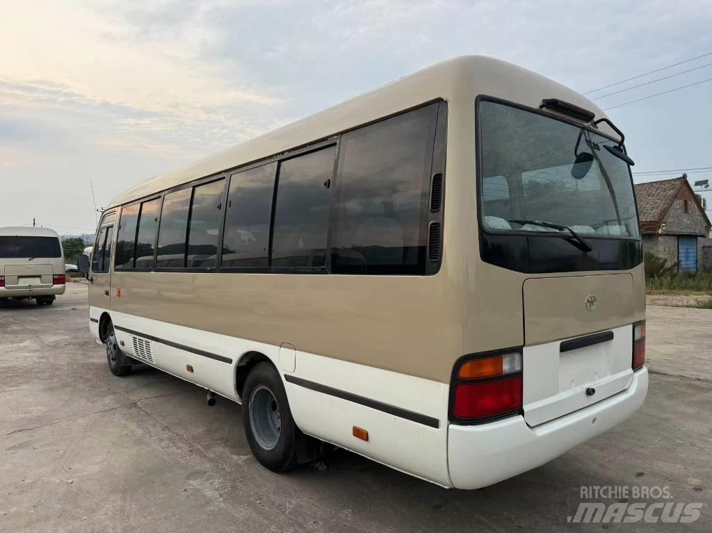 Toyota Coaster Bus 迷你巴士