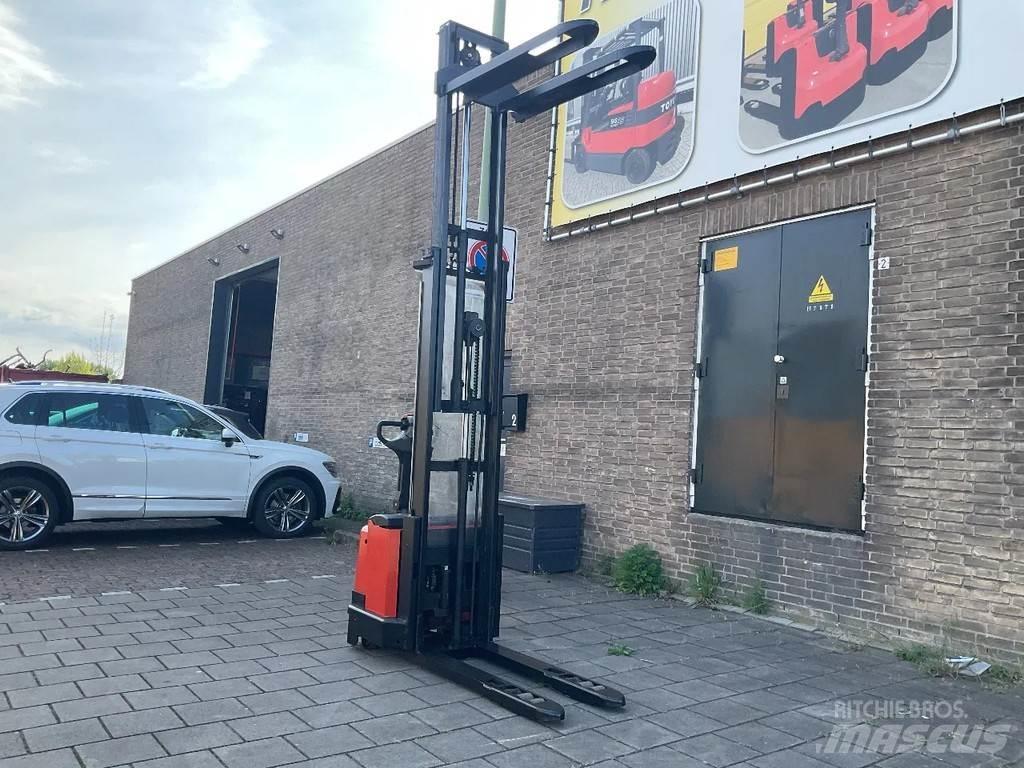 Toyota BT SWE120L 行走控制式堆積機