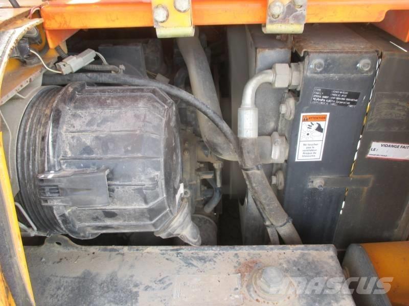 Ausa D 350 AH G 側卸礦車