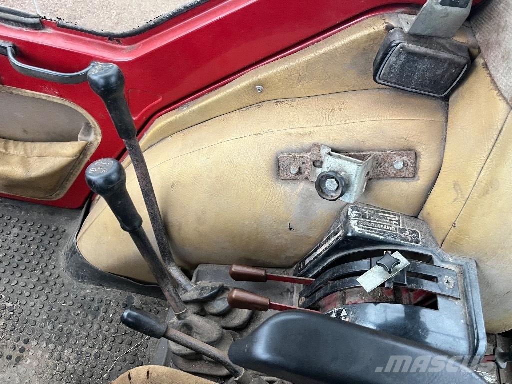 International 844xl 曳引機