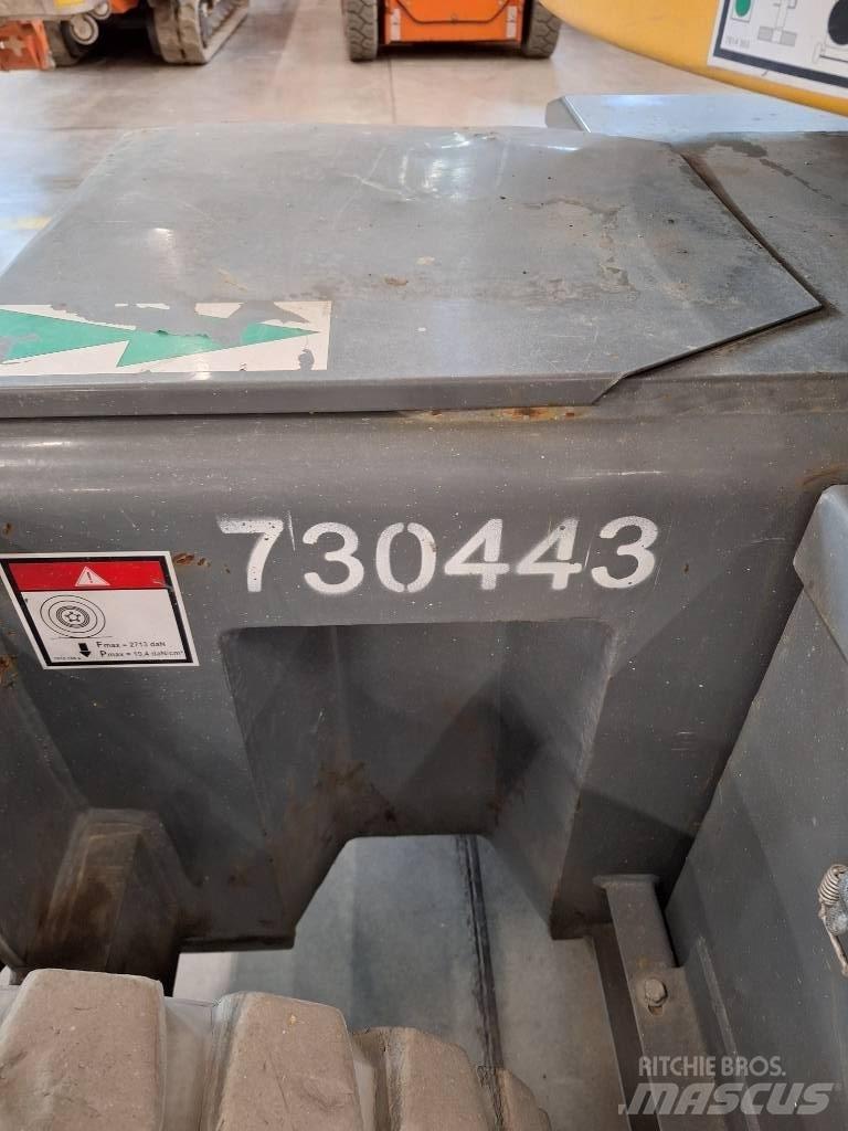 Haulotte HA 12 IP 曲臂高空作業車