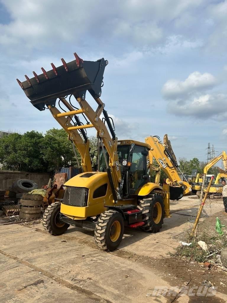 JCB 3 CX 反鏟裝載機