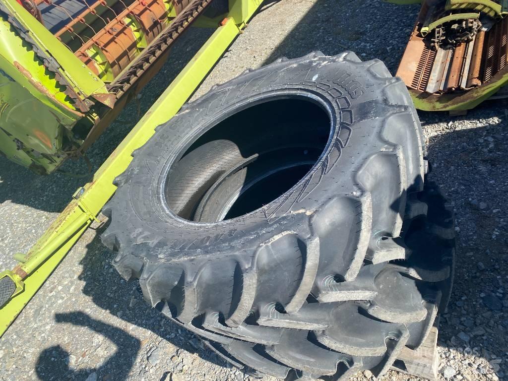 Mitas 440/65 R 28 輪胎、車輪和輪圈