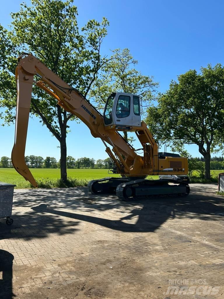 Liebherr R 934 C EW 廢棄物/工業用操作車