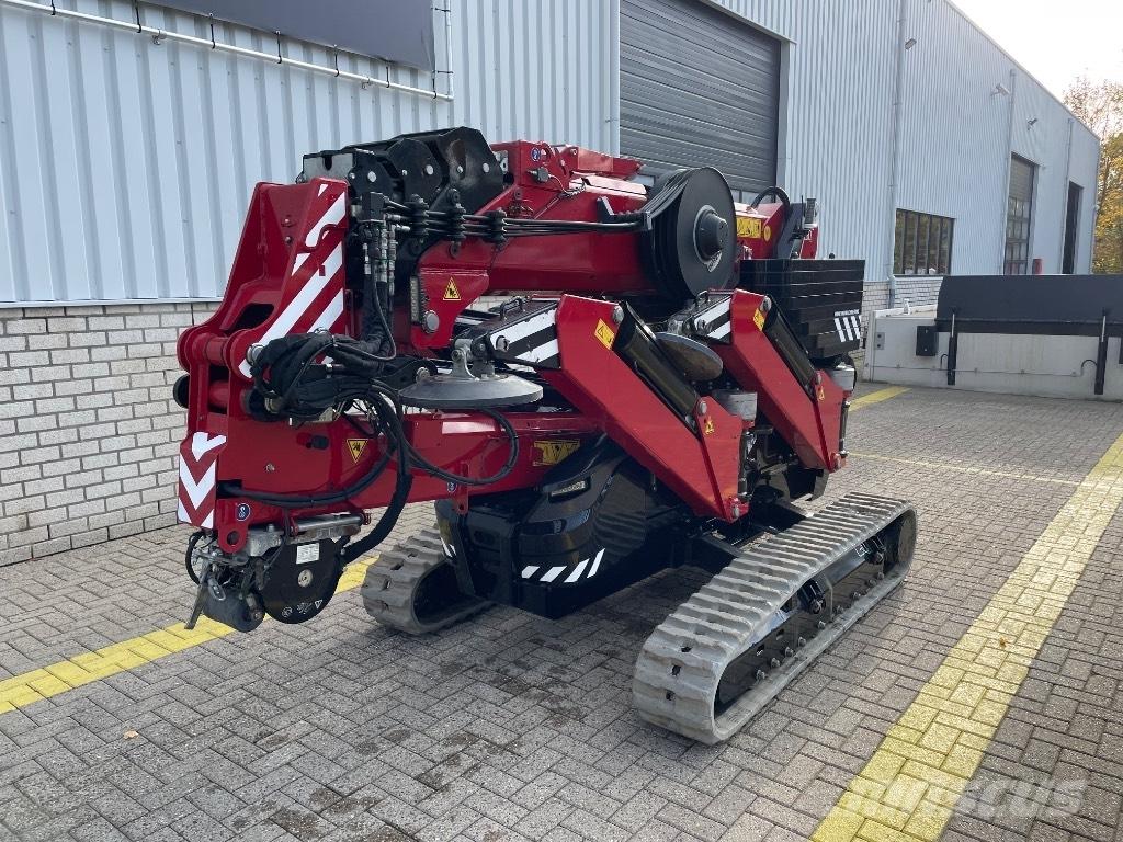 Hoeflon C 30 E 小型起重機