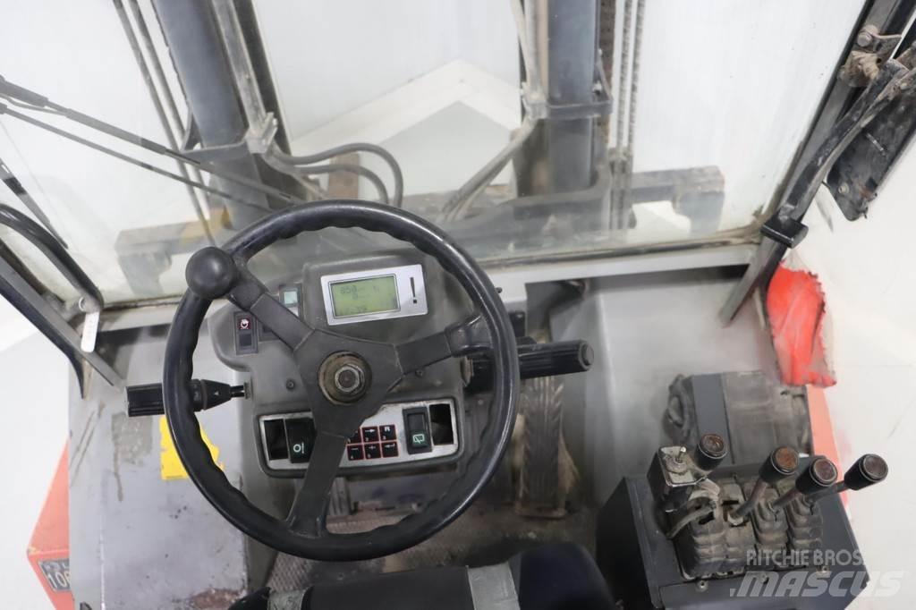 Kalmar DCE70-6 柴油卡車