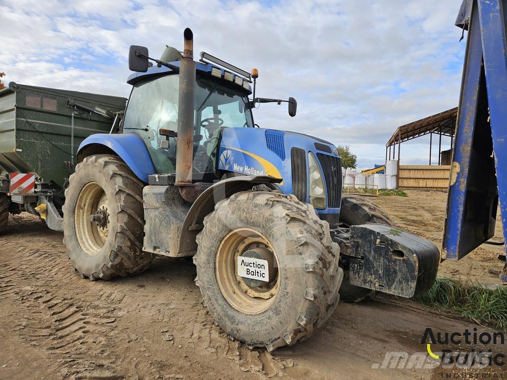 New Holland T 8040 曳引機
