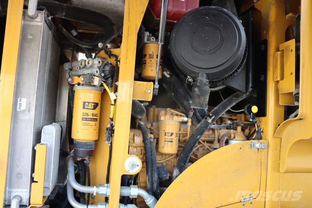 CAT 928H 輪胎式裝載機