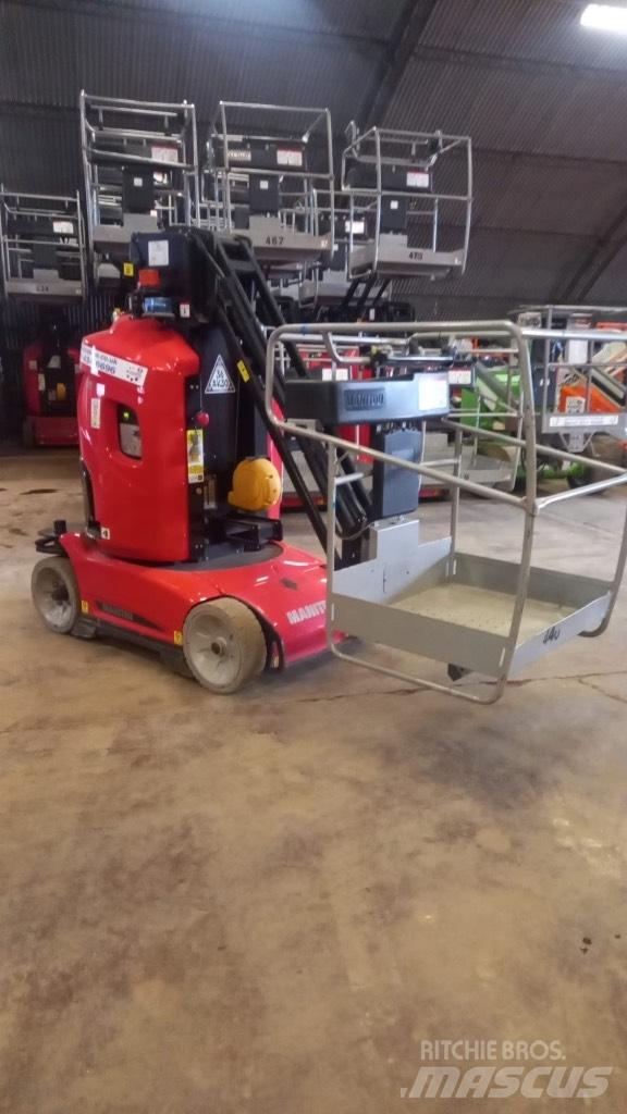 Manitou 100 VJR 垂直升降工作台