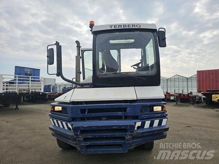 Terberg RT 282 | 4X4 | 終端式曳引機