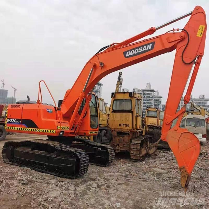 Doosan DH 220 LC-7 履帶式 挖土機/掘鑿機/挖掘機