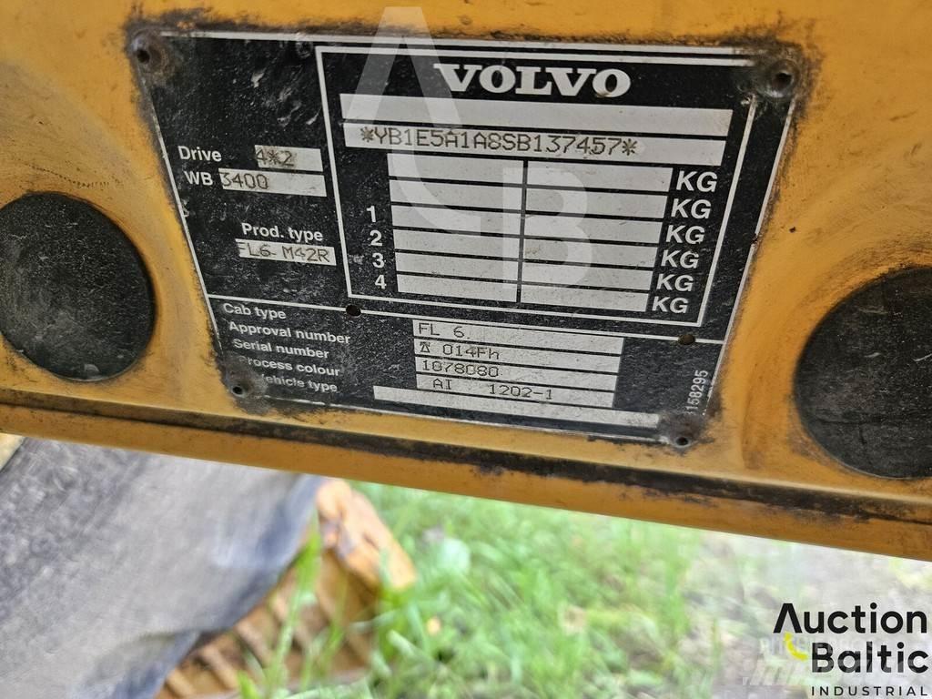 Volvo FL612 平板式/側卸式卡車