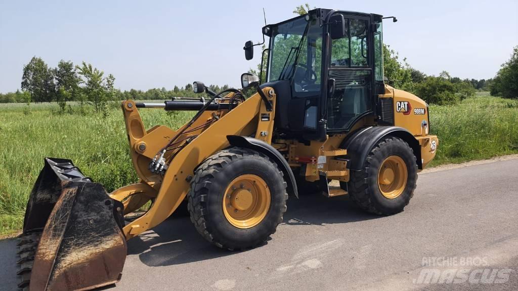 CAT 908M 輪胎式裝載機