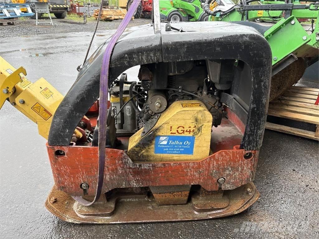 Dynapac LG400 夯實機(夯土機)